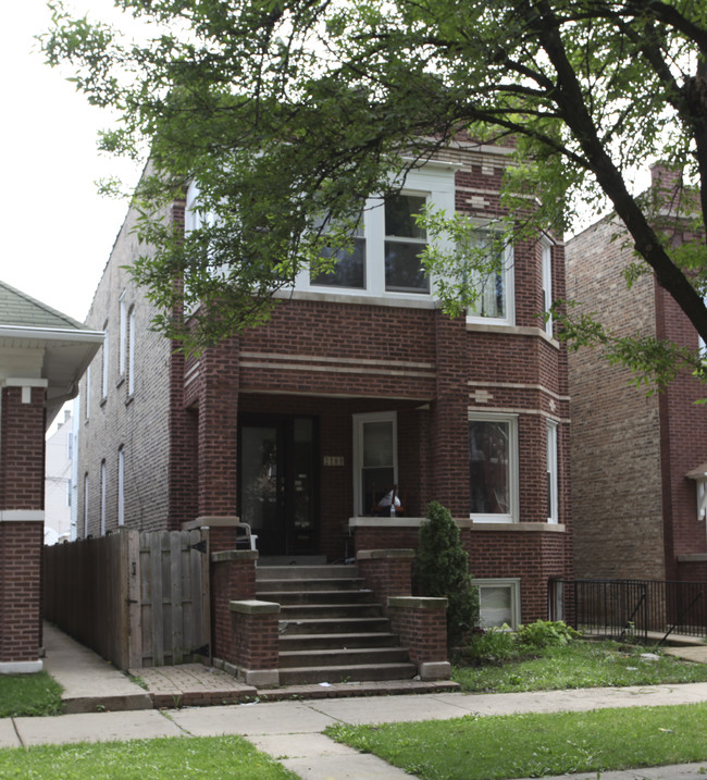 2109 N Avers Ave in Chicago, IL - Foto de edificio - Building Photo