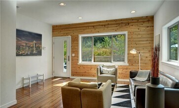 4214 S Trenton St in Seattle, WA - Building Photo - Building Photo