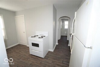 1306 N Chester Ave in Indianapolis, IN - Building Photo - Building Photo