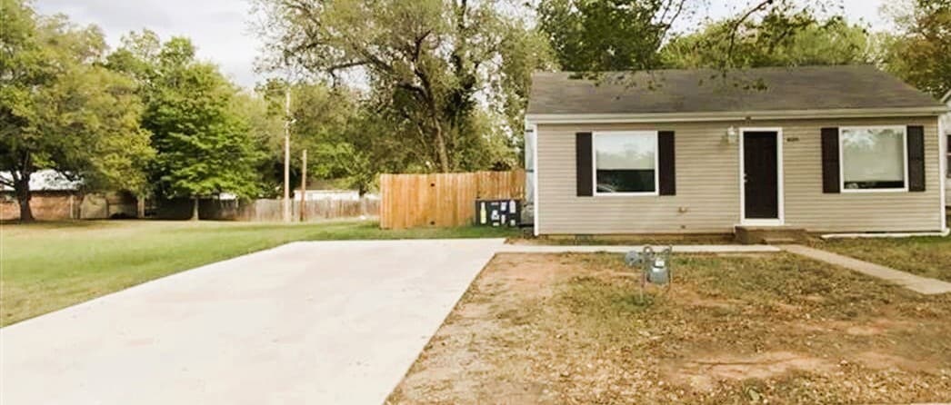 835 S Burdick St in Stillwater, OK - Building Photo