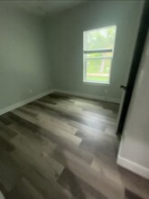 2754 W Twelfth St in Dallas, TX - Building Photo - Building Photo
