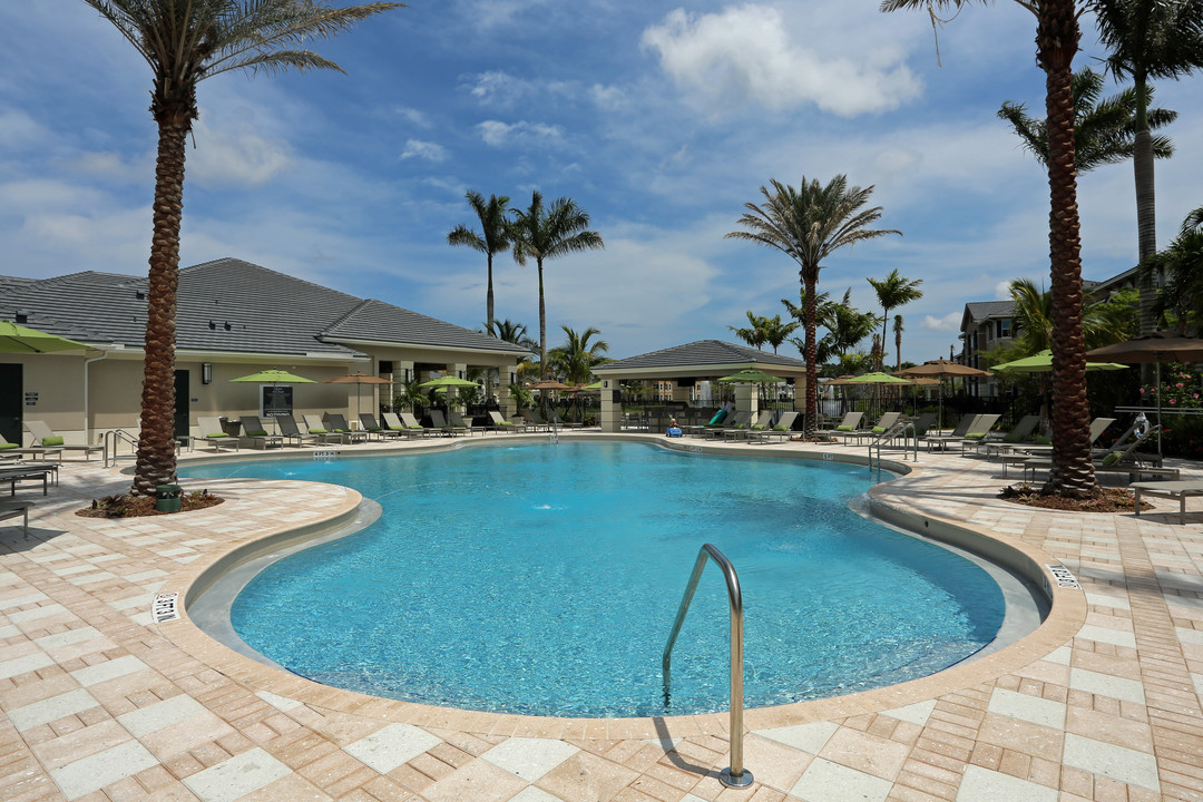 The Quaye in Palm Beach Gardens, FL - Building Photo