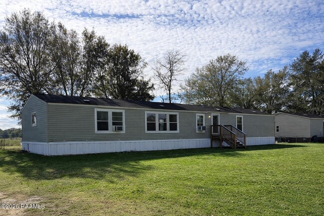 8333 Hudson Rd in Maurice, LA - Building Photo - Building Photo