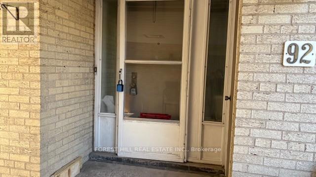 92-192 Crimson Millway in Toronto, ON - Building Photo