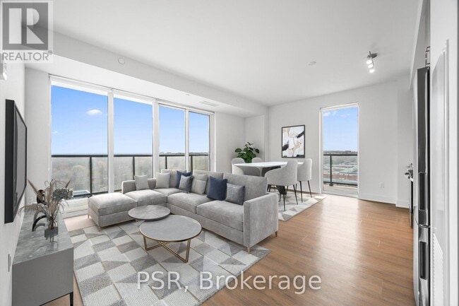 property at 195 Deerfield Rd