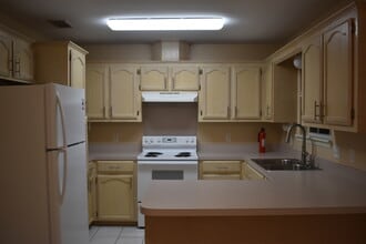 6800 N 8th St, Unit Apartment A in McAllen, TX - Building Photo - Building Photo