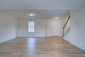 163 Prairie View Ln in Pembroke, VA - Building Photo - Building Photo