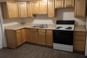 1157 Akron St in Aurora, CO - Building Photo