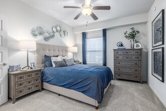 Artisan Crossing in Norman, OK - Building Photo - Building Photo