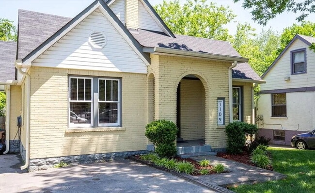 property at 1109 Sunnymeade Dr