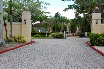 1755 Village Blvd in West Palm Beach, FL - Building Photo - Building Photo