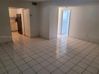 5100 SW 41st St, Unit 114 in Hollywood, FL - Building Photo - Building Photo