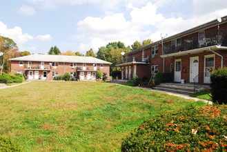 1177 Union Valley Rd in West Milford, NJ - Building Photo - Building Photo