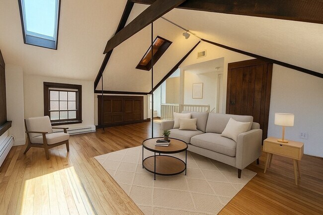 23 Forest St in Medford, MA - Building Photo - Building Photo