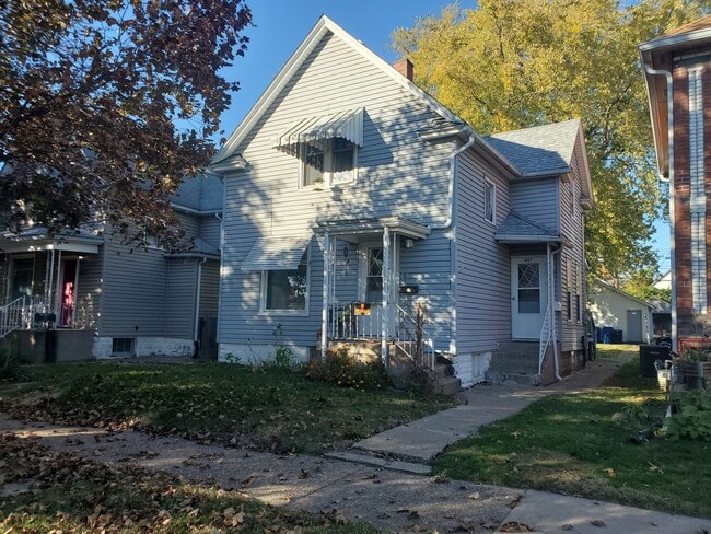 property at 407 17th Ave