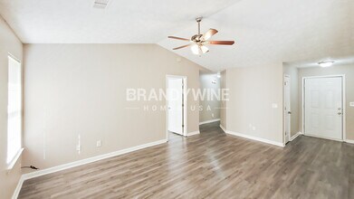 369 Autumn Lake Dr in Mcdonough, GA - Building Photo - Building Photo
