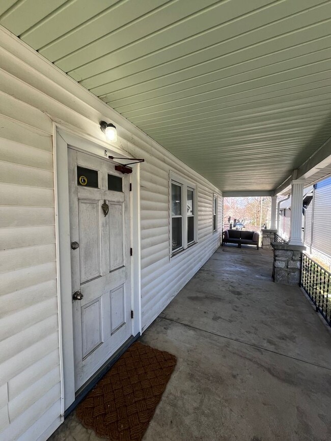 5002 Dakota Ave in Nashville, TN - Building Photo - Building Photo