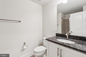 604 E Alexandria Ave in Alexandria, VA - Building Photo - Building Photo
