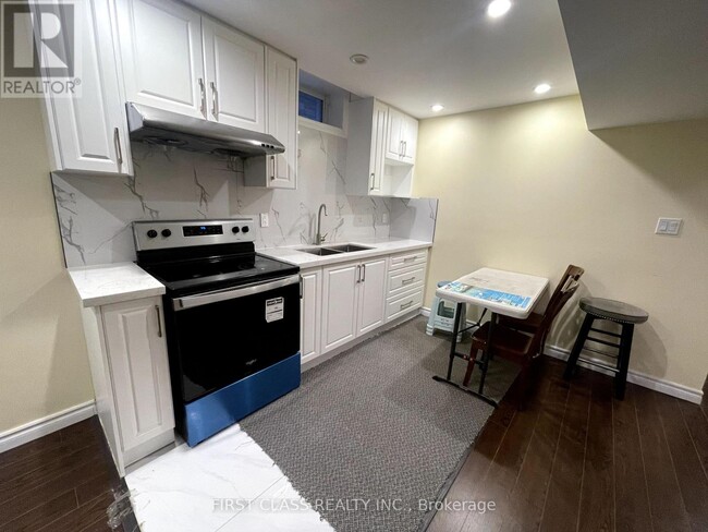 6 Quantum St