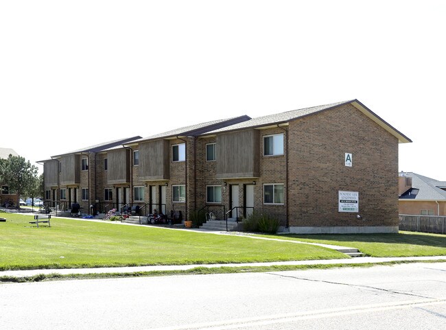 Monument View Apartments in Monument, CO - Building Photo - Building Photo