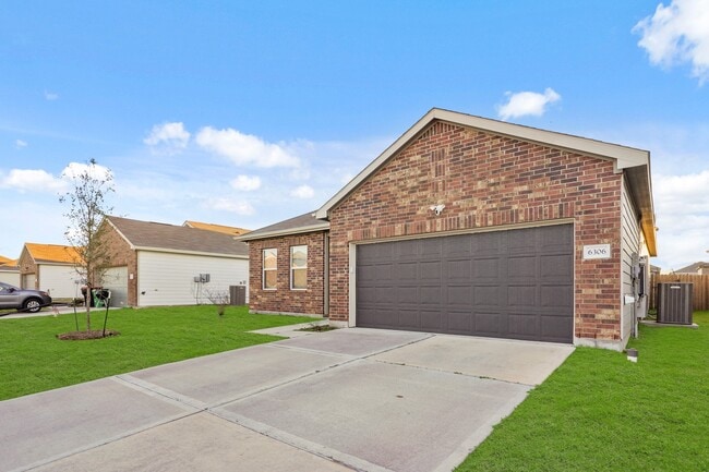 6306 Highland Trl Dr in Richmond, TX - Building Photo - Building Photo