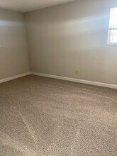 54 Ben Louis Dr in Belleville, IL - Foto de edificio - Building Photo