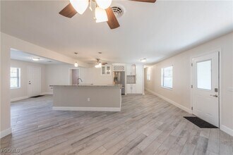 1411 San Juan Ave in Ft. Myers, FL - Building Photo - Building Photo