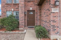 4617 Pangolin Dr in Fort Worth, TX - Foto de edificio - Building Photo