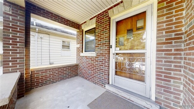 532 16th St in Niagara Falls, NY - Building Photo - Building Photo