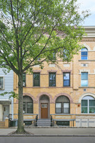 242 kingsland ave in Brooklyn, NY - Building Photo