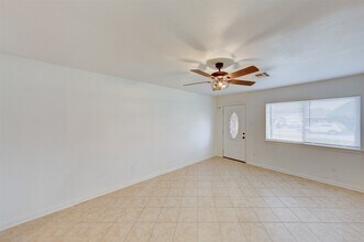 309 Robbie St in La Marque, TX - Foto de edificio - Building Photo