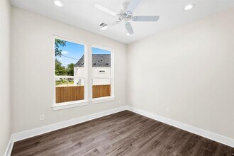 6820 Morrow St in Houston, TX - Building Photo - Building Photo