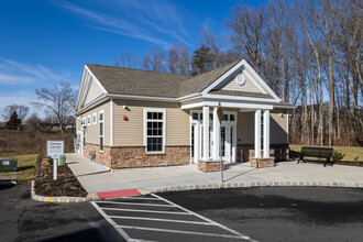 Mi Place at Rancocas in Mount Holly, NJ - Building Photo - Building Photo