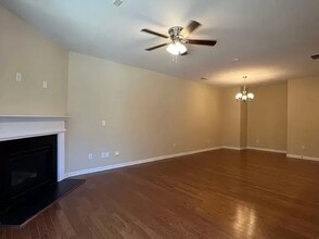 4160 Madison Bridge Dr in Suwanee, GA - Building Photo - Building Photo