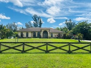 13638 88th Pl N in West Palm Beach, FL - Building Photo - Building Photo