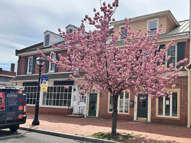 property at 328 High St