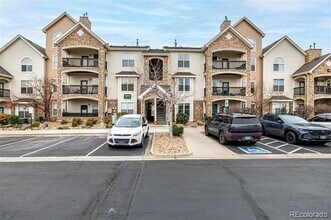 18919 E Warren Cir in Aurora, CO - Building Photo - Building Photo