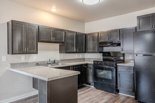 Swift Creek Apartments in Decatur, GA - Building Photo