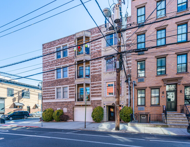 531-533 Jefferson St in Hoboken, NJ - Building Photo - Building Photo