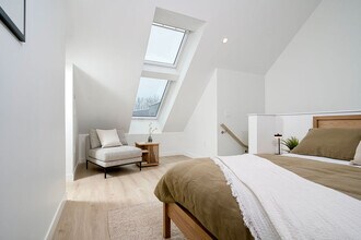 The Grindstone in Waterdown, ON - Building Photo - Building Photo