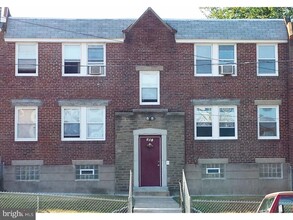 391 E Cliveden St in Philadelphia, PA - Building Photo - Building Photo