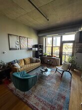 849 N Franklin St in Chicago, IL - Building Photo - Building Photo