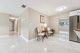 3033 Sutton Dr in Orlando, FL - Building Photo - Building Photo