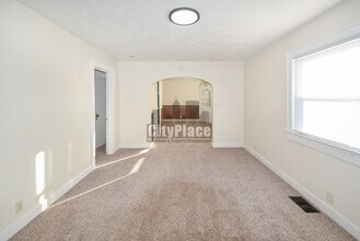 2153 Wallace Ave in Indianapolis, IN - Building Photo - Building Photo