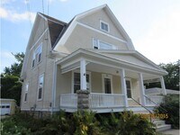 621 W South Park Ave