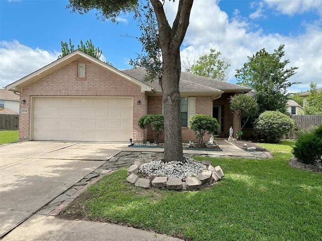 property at 15318 Griggs Point Ln