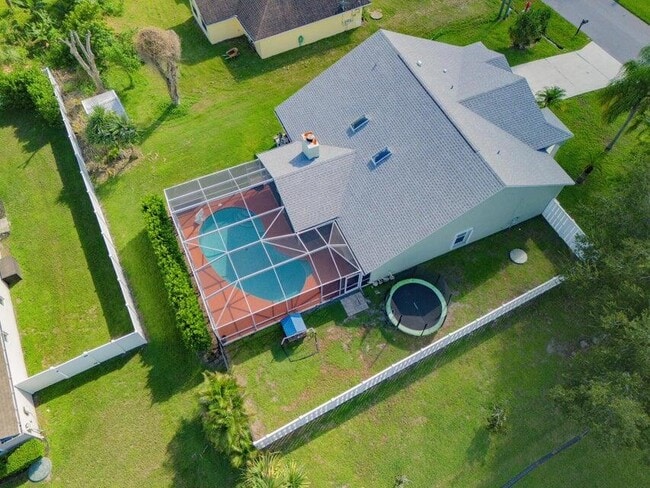 1900 SW Logwood Rd in Port St. Lucie, FL - Building Photo - Building Photo