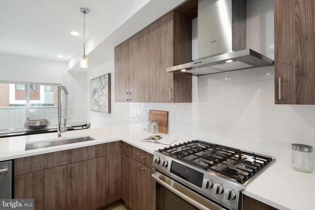 property at 322 Fairmount Ave