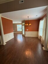 367 Stillwood Dr in Newnan, GA - Foto de edificio - Building Photo