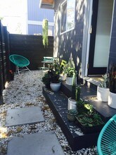 559 Vernon Ave in Los Angeles, CA - Foto de edificio - Building Photo